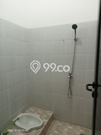 Rumah Modern Cantik 4 Kamar Siap Huni di Serpong Utara Rumah Modern Cantik 4 Kamar Siap Huni di Serpong Utara