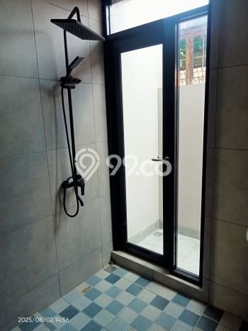 Jual Rumah Modern 4 KT di Gading Serpong, Tangerang Jual Rumah Modern 4 KT di Gading Serpong, Tangerang