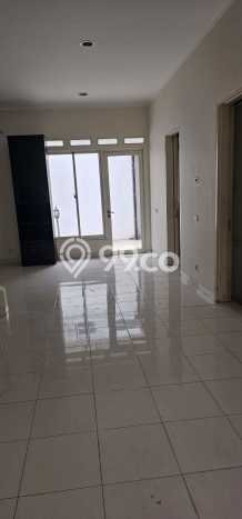 Dijual Rumah Luas Megah Dengan View Cantik di Gading Serpong, Tangerang Dijual Rumah Luas Megah Dengan View Cantik di Gading Serpong, Tangerang