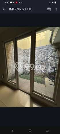 Jual Rumah Mewah Elegan Dengan View Eksklusif di Gading Serpong, Tangerang Jual Rumah Mewah Elegan Dengan View Eksklusif di Gading Serpong, Tangerang