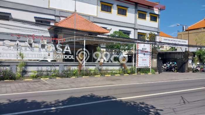 Rumah Kontrakan Denpasar LT 454m2 LB 200m2 Area Renon Rumah Kontrakan Denpasar LT 454m2 LB 200m2 Area Renon