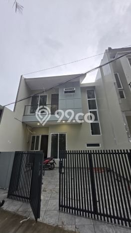 For Sale Rumah 3 Kamar Lokasi Ideal Bagus dan Strategis di Serpong Utara For Sale Rumah 3 Kamar Lokasi Ideal Bagus dan Strategis di Serpong Utara