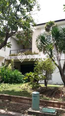 Ready to Use! Luxury House LT 304m2 Desain Elegan di Pegadungan Ready to Use! Luxury House LT 304m2 Desain Elegan di Pegadungan