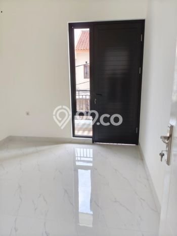 Rumah Modern 3 KT di Serpong Regency Melati Mas Tangerang Selatan Unfurnished Rumah Modern 3 KT di Serpong Regency Melati Mas Tangerang Selatan Unfurnished