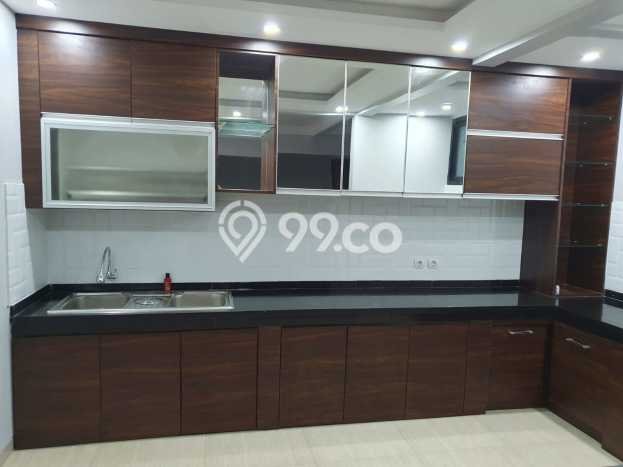 Ready to Use! Premium House LT 255m2 Desain Modern di Setiabudi Ready to Use! Premium House LT 255m2 Desain Modern di Setiabudi