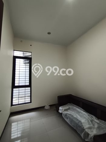 Jual Rumah Eksklusif 2 KT di Taman Kopo Indah, Bandung Jual Rumah Eksklusif 2 KT di Taman Kopo Indah, Bandung
