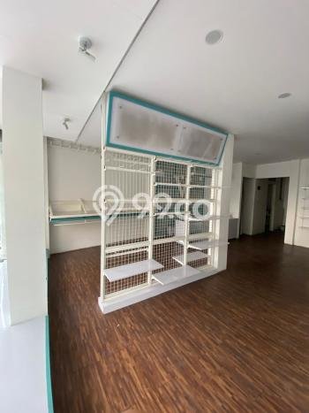 Dijual! Ruko di Sumurbandung Bandung LT 68m2 / LB 150m2 Kawasan Bisnis Dijual! Ruko di Sumurbandung Bandung LT 68m2 / LB 150m2 Kawasan Bisnis