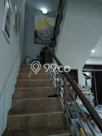 Dijual Rumah Mewah Megah Dengan View Eksklusif di Geger Kalong, Bandung Dijual Rumah Mewah Megah Dengan View Eksklusif di Geger Kalong, Bandung