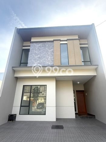 Ready to Use! Luxury House LT 147m2 Desain Elegan di mekar wangi Ready to Use! Luxury House LT 147m2 Desain Elegan di mekar wangi