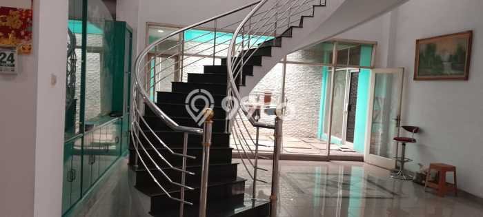 Ruko Dijual di Prime Area Bandung Luas 1500m2 Ruko Dijual di Prime Area Bandung Luas 1500m2