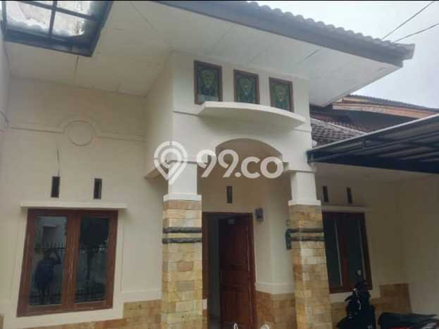 Lokasi terbaik! Rumah siap huni disewakan di Arcamanik LB 285m2 Lokasi terbaik! Rumah siap huni disewakan di Arcamanik LB 285m2