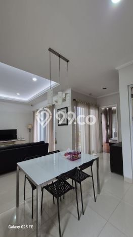 Rumah Elit Modern Siap Huni di BSD City Tangerang Rumah Elit Modern Siap Huni di BSD City Tangerang