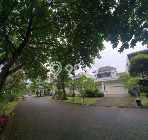 Rumah Mewah LB 350m2 Siap Pakai Desain Elegan di BSD De Park, Tangerang Rumah Mewah LB 350m2 Siap Pakai Desain Elegan di BSD De Park, Tangerang