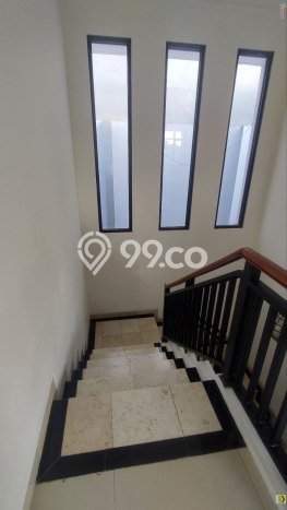 Hunian Eksklusif Siap Huni LT 320m2 di Cibubur, Depok Hunian Eksklusif Siap Huni LT 320m2 di Cibubur, Depok