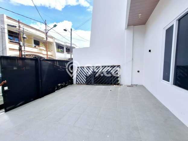 Rumah Eksklusif Siap Huni LT 123m2 di Duren Sawit, Jakarta Timur Rumah Eksklusif Siap Huni LT 123m2 di Duren Sawit, Jakarta Timur