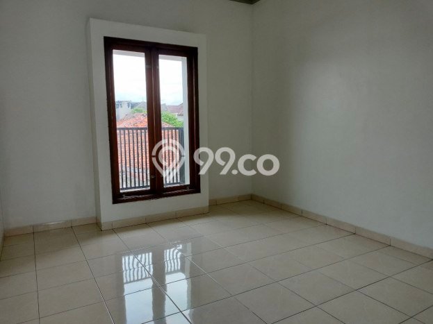 Rumah Modern Cantik 4 Kamar Bisa Langsung Pindah di Jagakarsa Rumah Modern Cantik 4 Kamar Bisa Langsung Pindah di Jagakarsa