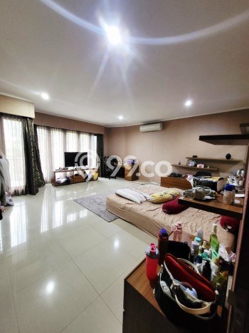 Rumah Elit LB 360m2 Siap Huni Desain Elegan di Bintaro, Tangerang Selatan Rumah Elit LB 360m2 Siap Huni Desain Elegan di Bintaro, Tangerang Selatan