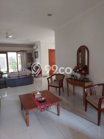 Rumah Luxury Modern Tanpa Renovasi di Bintaro Jakarta Selatan Rumah Luxury Modern Tanpa Renovasi di Bintaro Jakarta Selatan