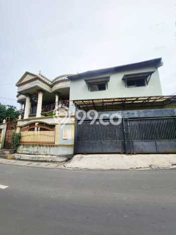 For Sale! Luxury House LT 211m2 Desain Modern di Cilangkap For Sale! Luxury House LT 211m2 Desain Modern di Cilangkap