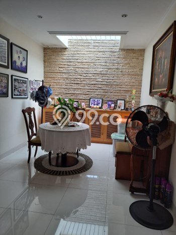 Rumah Luxury Modern Tanpa Renovasi di Bintaro Jakarta Selatan Rumah Luxury Modern Tanpa Renovasi di Bintaro Jakarta Selatan
