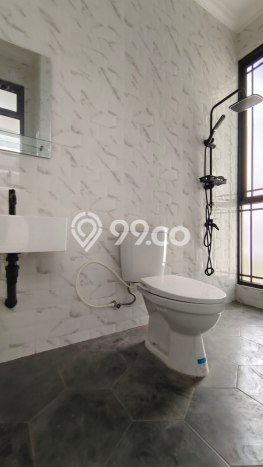 Rumah Luas Asri 3 KT Siap Pakai di Jati Mekar Bekasi Rumah Luas Asri 3 KT Siap Pakai di Jati Mekar Bekasi