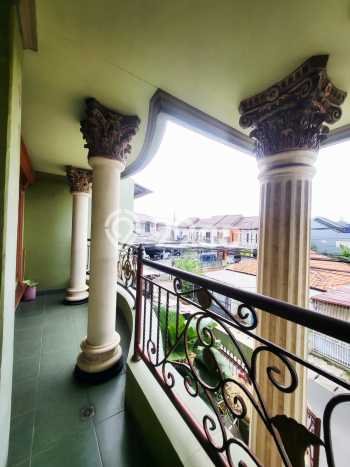 For Sale! Luxury House LT 211m2 Desain Modern di Cilangkap For Sale! Luxury House LT 211m2 Desain Modern di Cilangkap