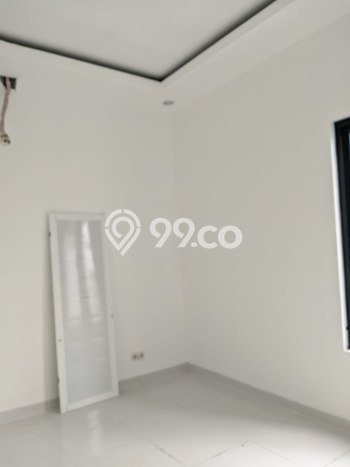 Ruko Dijual di Prime Area Jakarta Timur Luas 180m2 Ruko Dijual di Prime Area Jakarta Timur Luas 180m2