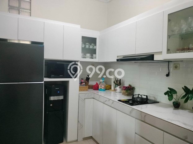 Rumah Luxury Modern Siap Huni di Jatiwaringin Bekasi Rumah Luxury Modern Siap Huni di Jatiwaringin Bekasi