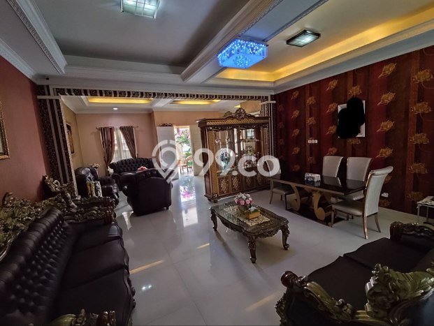 Jual Rumah Mewah Megah Dengan View Eksklusif di Pulogebang, Jakarta Timur Jual Rumah Mewah Megah Dengan View Eksklusif di Pulogebang, Jakarta Timur