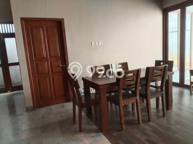Ready to Use! Premium House LT 271m2 Desain Modern di Cibubur Ready to Use! Premium House LT 271m2 Desain Modern di Cibubur