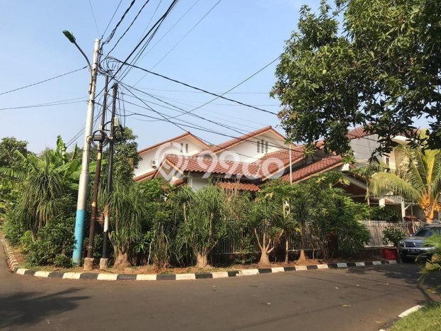 Ready to Use! Luxury House LT 518m2 Desain Elegan di Kayu Putih Ready to Use! Luxury House LT 518m2 Desain Elegan di Kayu Putih