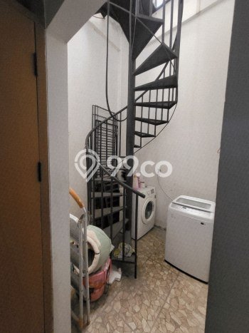 Rumah Elit LB 360m2 Siap Huni Desain Elegan di Bintaro, Tangerang Selatan Rumah Elit LB 360m2 Siap Huni Desain Elegan di Bintaro, Tangerang Selatan