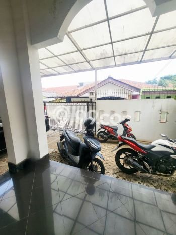 Rumah Modern 6 KT LT 247m2 di Bintaro Rumah Modern 6 KT LT 247m2 di Bintaro