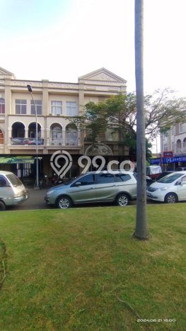 Ruko Dijual di Prime Area Bekasi Luas 180m2 Ruko Dijual di Prime Area Bekasi Luas 180m2