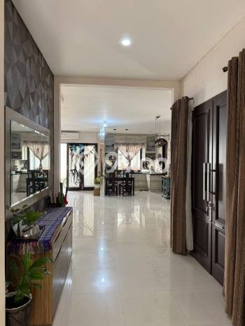 Ready to Use! Luxury House LT 397m2 Desain Elegan di Condet Ready to Use! Luxury House LT 397m2 Desain Elegan di Condet