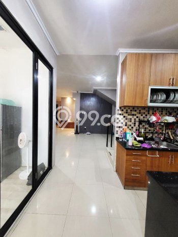Rumah Elit LB 360m2 Siap Huni Desain Elegan di Bintaro, Tangerang Selatan Rumah Elit LB 360m2 Siap Huni Desain Elegan di Bintaro, Tangerang Selatan