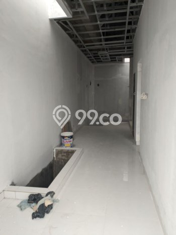 Ruko Dijual di Prime Area Jakarta Timur Luas 180m2 Ruko Dijual di Prime Area Jakarta Timur Luas 180m2