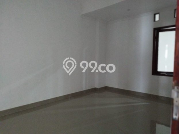 Rumah Luas Asri 4 KT Siap Pakai di Jatiwarna Bekasi Rumah Luas Asri 4 KT Siap Pakai di Jatiwarna Bekasi