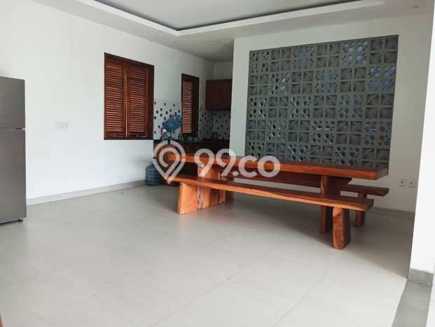 Vila Kawasan , Area 300m2m², Ideal untuk beragam keperluan Vila Kawasan , Area 300m2m², Ideal untuk beragam keperluan
