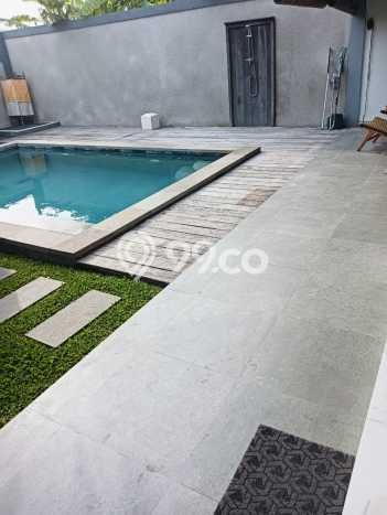 Vila Kawasan , Area 300m2m², Ideal untuk beragam keperluan Vila Kawasan , Area 300m2m², Ideal untuk beragam keperluan