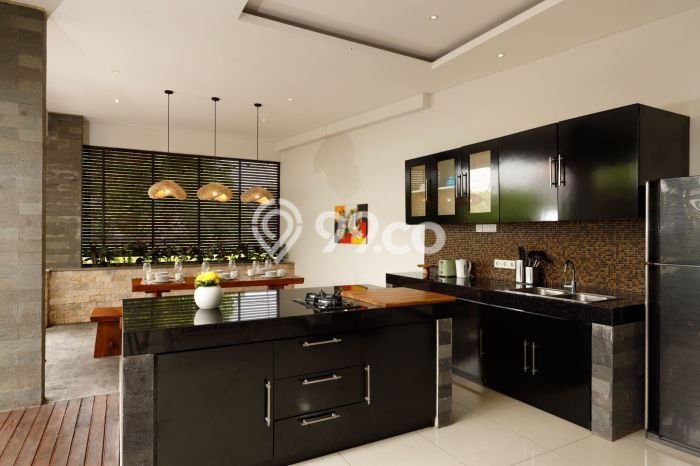 Ready to Use! Luxury House LT 174m2 Desain Elegan di Nusa Dua Ready to Use! Luxury House LT 174m2 Desain Elegan di Nusa Dua