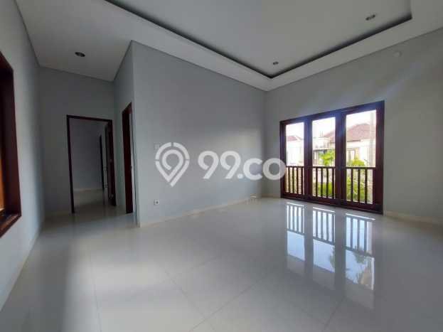 Rumah Elit LB 235m2 Siap Pakai Desain Elegan di Sunset Road, Badung Rumah Elit LB 235m2 Siap Pakai Desain Elegan di Sunset Road, Badung
