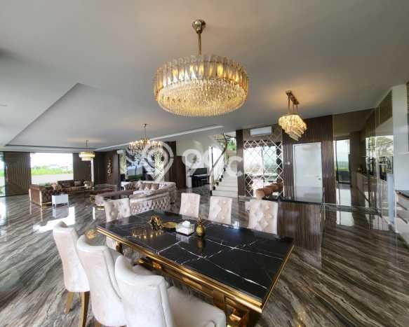 FOR SALE! Vila Kawasan , Area 800m2m², Dekat Mudah Pusat Kota FOR SALE! Vila Kawasan , Area 800m2m², Dekat Mudah Pusat Kota