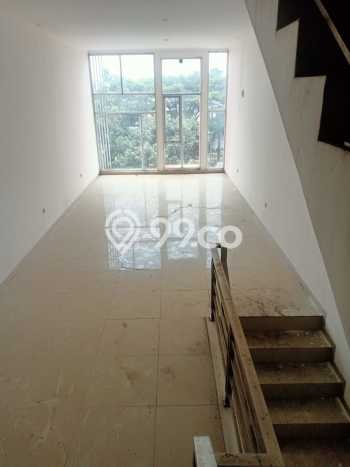 Ruko Dijual di Prime Area Bandung Luas 300m2 Ruko Dijual di Prime Area Bandung Luas 300m2