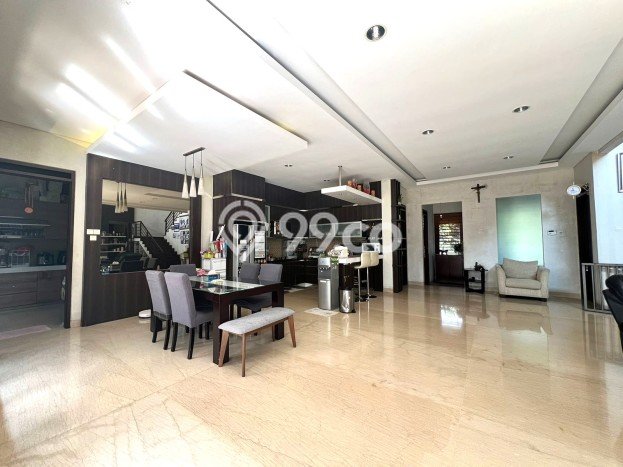 Dijual Rumah Mewah Megah Dengan View Cantik di Bandung Kota, Bandung Dijual Rumah Mewah Megah Dengan View Cantik di Bandung Kota, Bandung