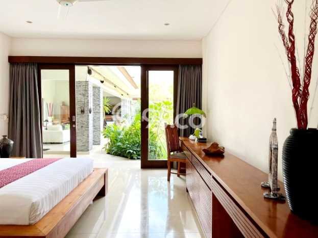 BISNIS POTENSIAL! Vila Kawasan , Luas 455m2m², Hasil Menjanjikan BISNIS POTENSIAL! Vila Kawasan , Luas 455m2m², Hasil Menjanjikan