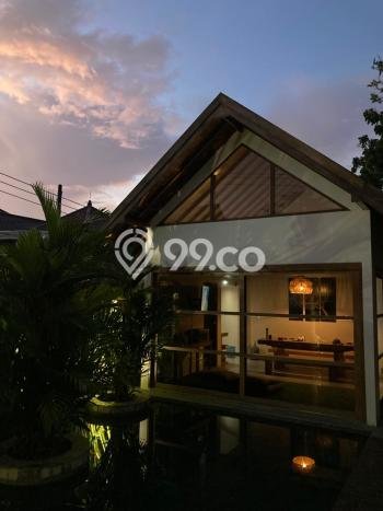Dijual Segera! Vila di , Luas 217m2m², Area Prospektif dengan potensi meningkat Dijual Segera! Vila di , Luas 217m2m², Area Prospektif dengan potensi meningkat