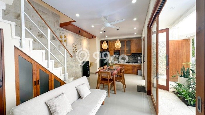 Vila Kawasan Sanur, Area 0m2m², Disewakan, Kawasan Nyaman Vila Kawasan Sanur, Area 0m2m², Disewakan, Kawasan Nyaman