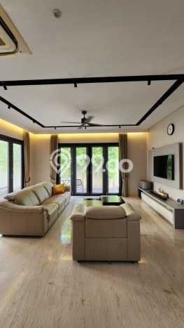 Kesempatan Terbaik! Vila Kawasan Kuta, Dimensi 337m2m², Lokasi Strategis akses ke berbagai fasilitas Kesempatan Terbaik! Vila Kawasan Kuta, Dimensi 337m2m², Lokasi Strategis akses ke berbagai fasilitas