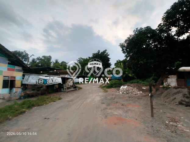 Tanah Komersial Dijual di Banyuwangi Banyuwangi 2000m2 Tanah Komersial Dijual di Banyuwangi Banyuwangi 2000m2